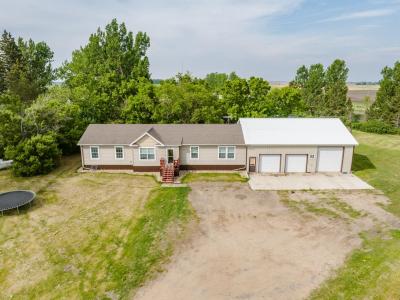 6087 10th Ave N, Granville, Dakota Del Norte 58741, Estados Unidos