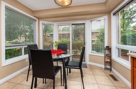 50 MEYER CIRCLE, Markham, Ontario L3P 4C4, Canada