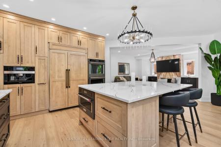 94 ROBERSON DRIVE, Ajax, Ontario L1T 3Z6, Canada
