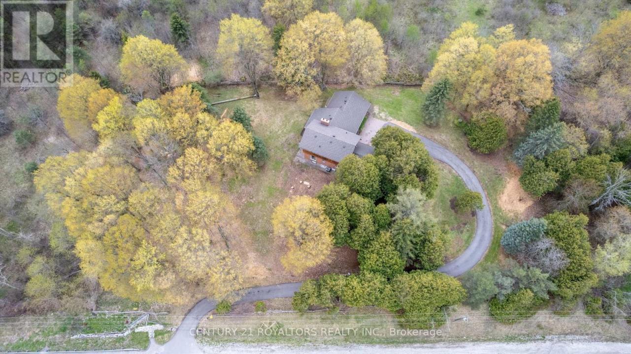 17940 AIRPORT ROAD, Caledon, Ontario L7K 2G8, Canada