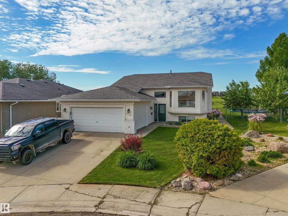 4117 46 AVENUE, Drayton Valley, Alberta T7A 1E8, Canadá