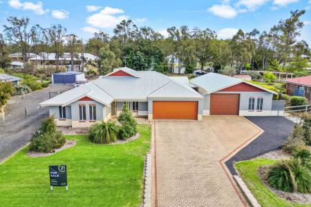 63 Leschenaultia Circle, Donnybrook, WA 6239, Australia