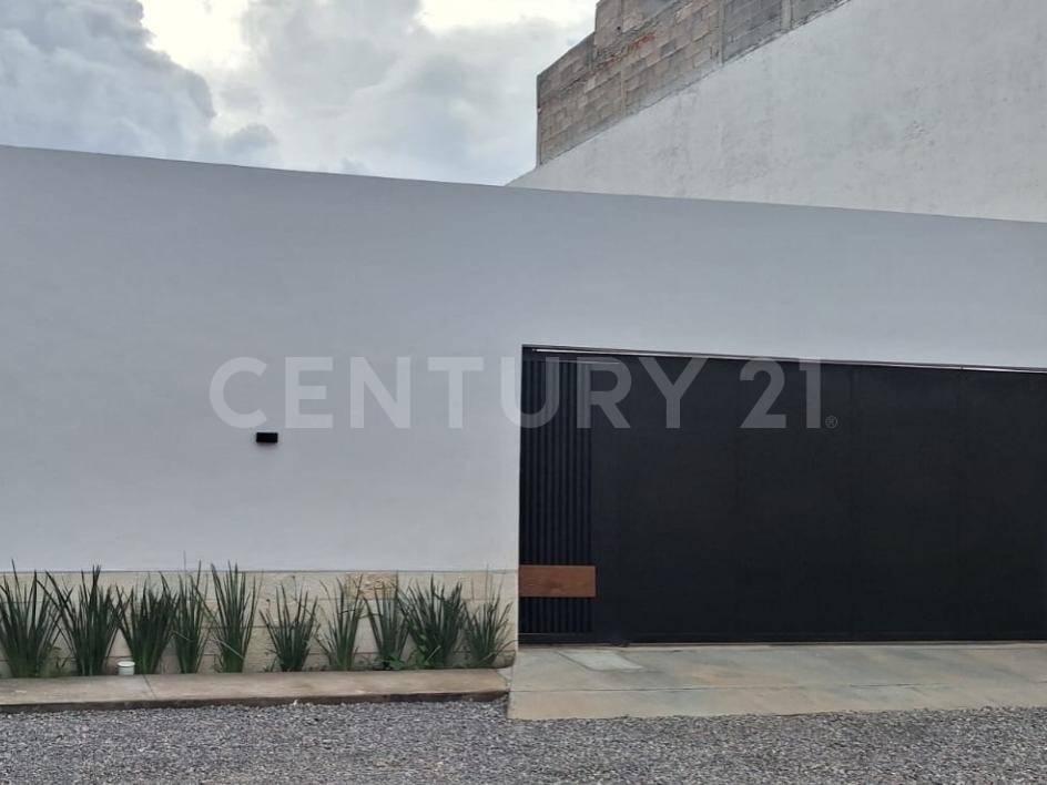3a Poniente ,, San Luis Potosi, San Luis Potosi 78420, Messico