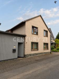 Swisttal - Ollheim, Nordrhein-Westfalen 53913, Germany