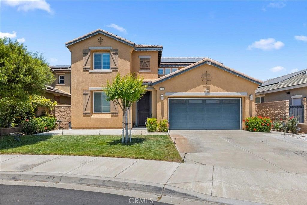 15466 Red Pepper, Fontana, Californie 92336, États-Unis