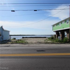4748 Pine Island Road NW, Matlacha, Florida 33993, Stati Uniti