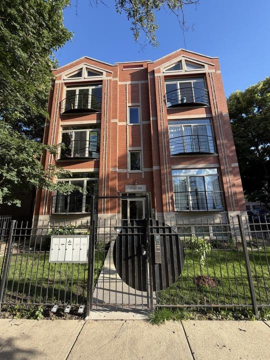 2657 W. Thomas St Unit 2E, Chicago, إلينوي 60622-5976, الولايات المتحدة