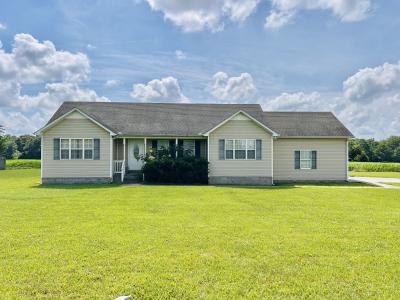 183 Grosch Drive, Manchester, Tennessee 37355, USA