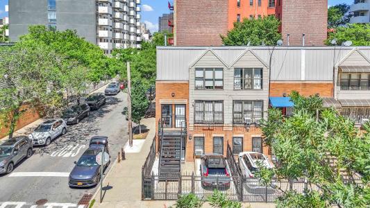 2001 Prospect Avenue, Bronx, ניו יורק 10457, ארצות הברית של אמריקה
