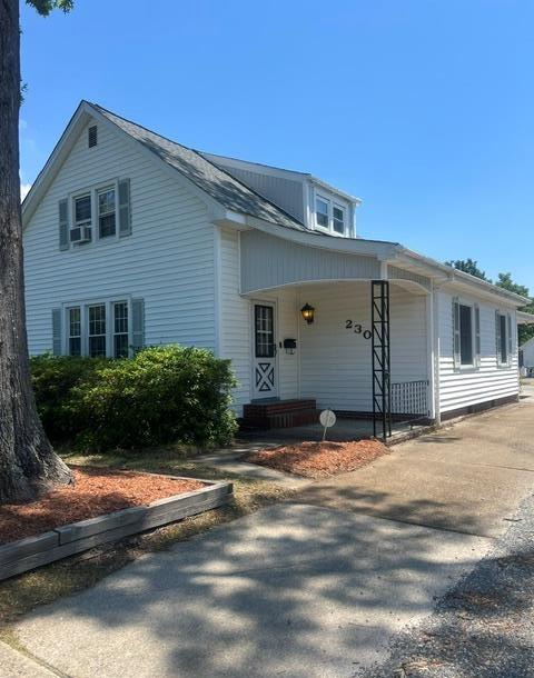 230 Hampton Roads Avenue, Hampton, Virginie 23661-3004, États-Unis