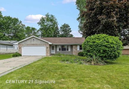 4140 Firethorn, Saginaw, Michigan 48603, USA