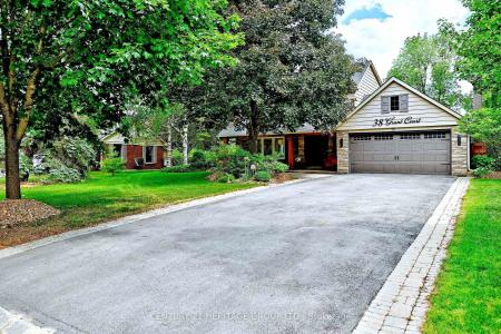 38 GRANT COURT, East Gwillimbury, Ontario L0G 1R0, Canada