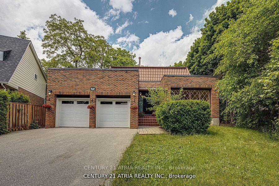 18 HESTER COURT, Markham, Ontario L3T 3K5, Canada