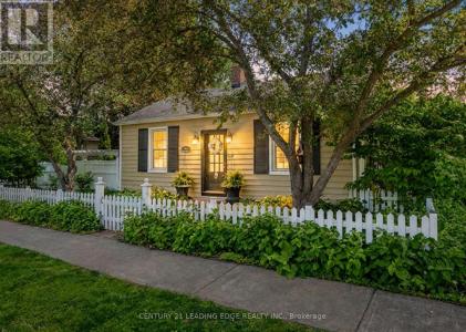 49 CHURCH STREET, Markham (old Markham Village), Ontario L3P 2M1, Kanada