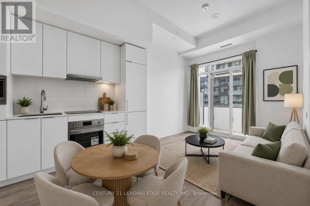 7 GOLDEN LION HEIGHTS, Toronto (newtonbrook East), Онтарио M2M 0C1, Канада