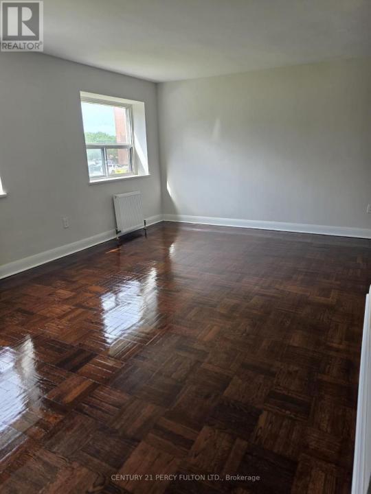 1305 WILSON AVENUE SOUTH, Toronto (downsview-roding-cfb), Ontario M3M 1J4, Canadá