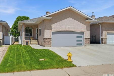 6108 EHRLE CRESCENT, Regina, Saskatchewan S4X 4E6, Canada