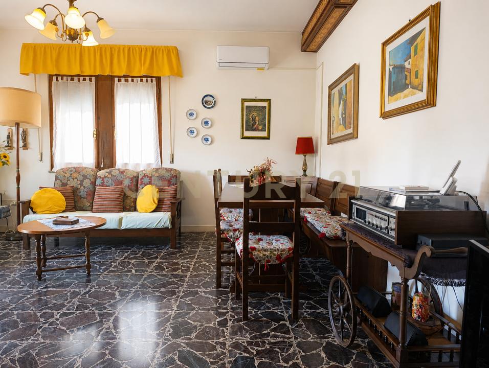 VIA PRIMO MAGGIO 51, Abbadia San Salvatore, Toscana 53021, Italie