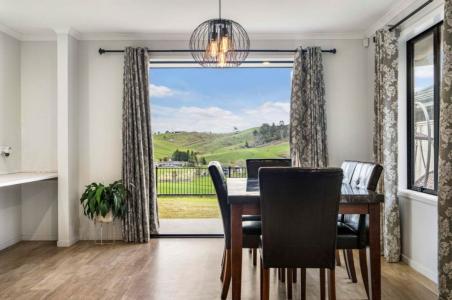 8 CLARK RISE, Pokeno, Waikato District 2402, New Zealand