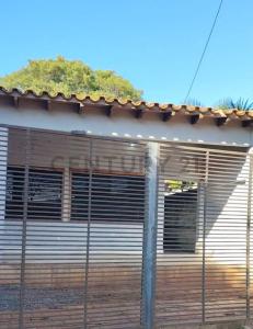 tape pora casi avda caaguzu , Ñemby, Central 00001, Le Paraguay