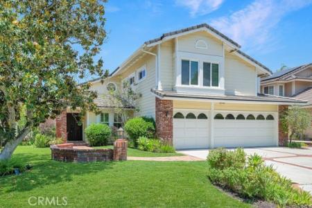 11 Pinewood Dr, Coto De Caza, California 92679