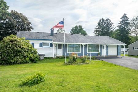 32 Bakeman Street, Fulton, New York 13069, USA
