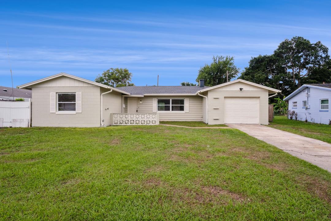 1605 Puritan Avenue, Winter Park, Florida 32792, USA