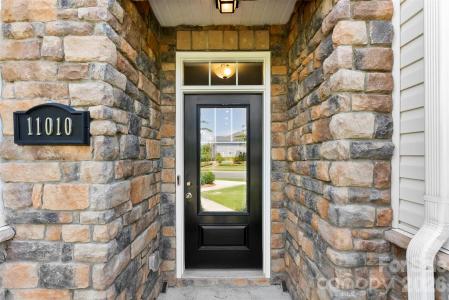11010 Chalkbark Lane, Charlotte, Caroline Du Nord 28262, États-Unis