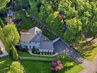 62 Fells Rd, Verona Twp., New Jersey 07044, USA