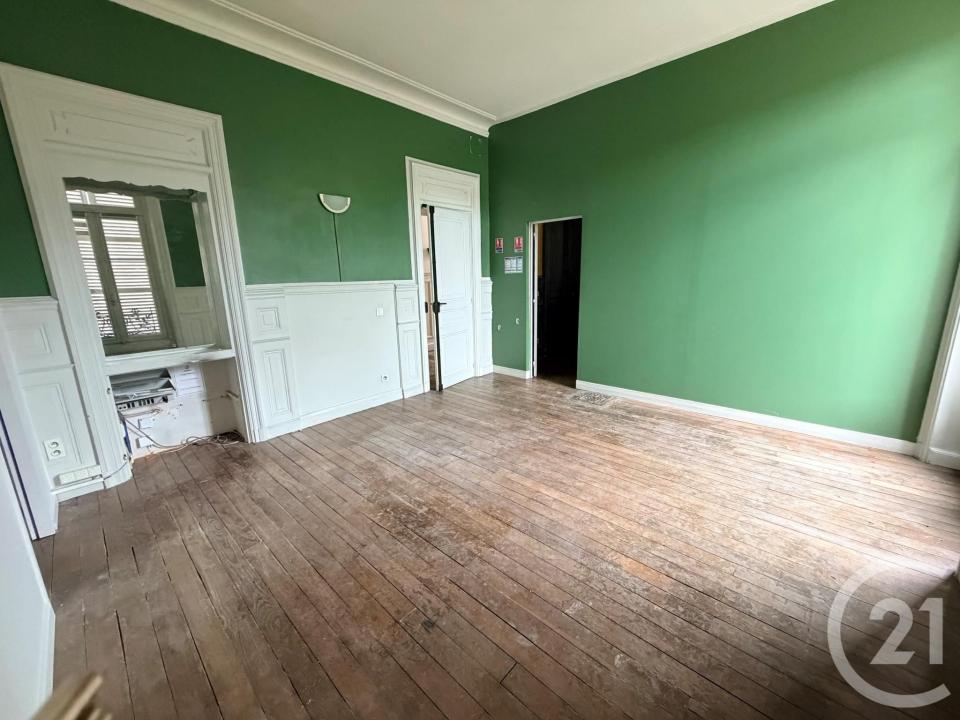 Auxerre, Bourgogne 89000, France