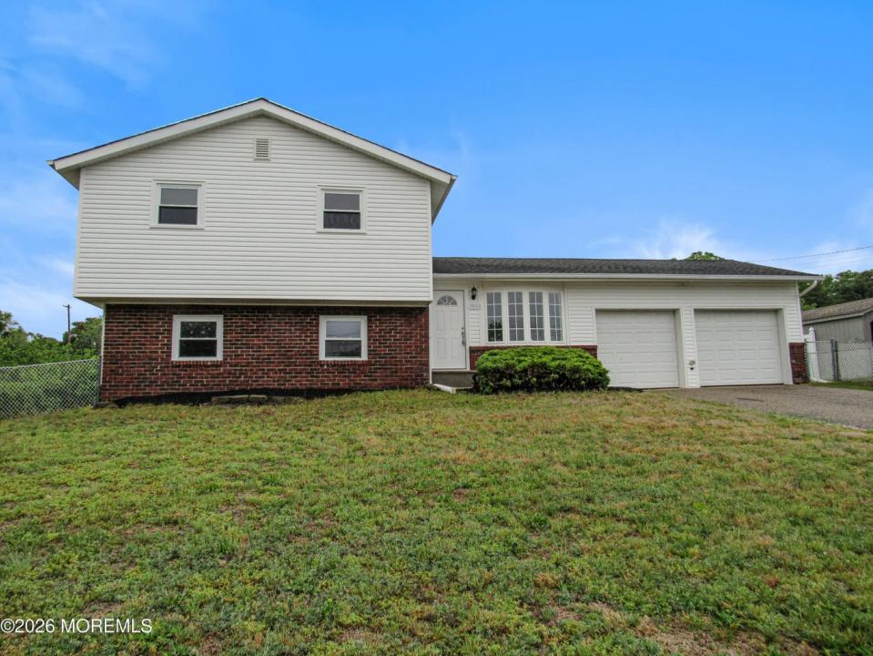 1000 Dove St., Toms River, New Jersey 08753, États-Unis