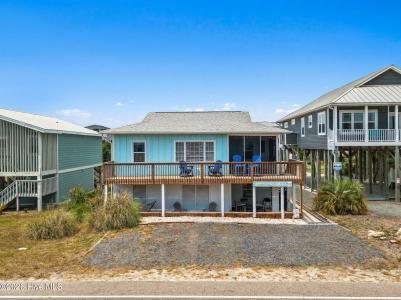 1918 E Beach Drive, Oak Island, North Carolina 28465, USA