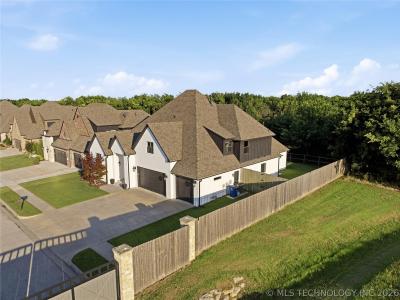 16530 E 43rd Street, Tulsa, Oklahoma 74134, USA