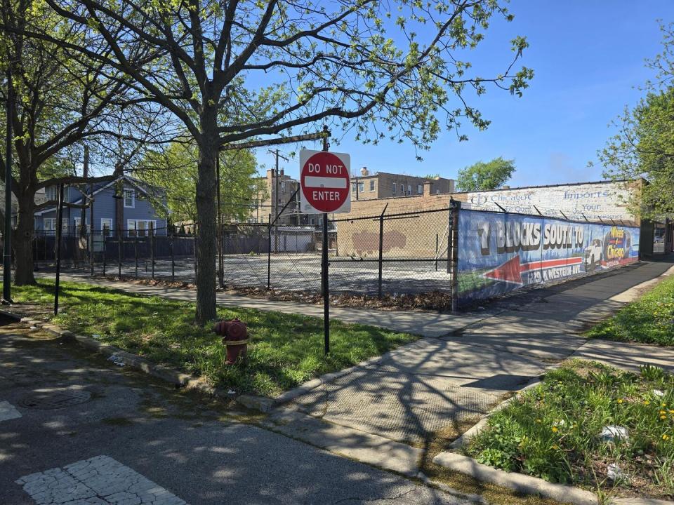 6936 N Western Avenue, Chicago, 伊利諾州 60645, 美國