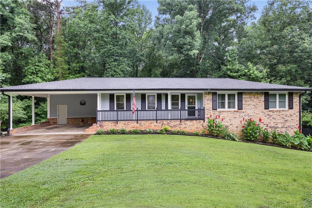 5041 Fitts Drive NE, Roswell, Géorgie 30075, États-Unis