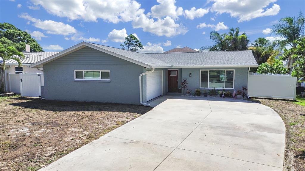 1004 Peninsula Avenue, Tarpon Springs, Floride 34689, États-Unis