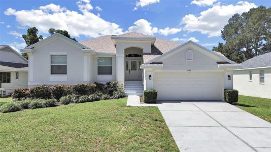 1025 Lake Avoca Place, Tarpon Springs, Florida 34689, USA