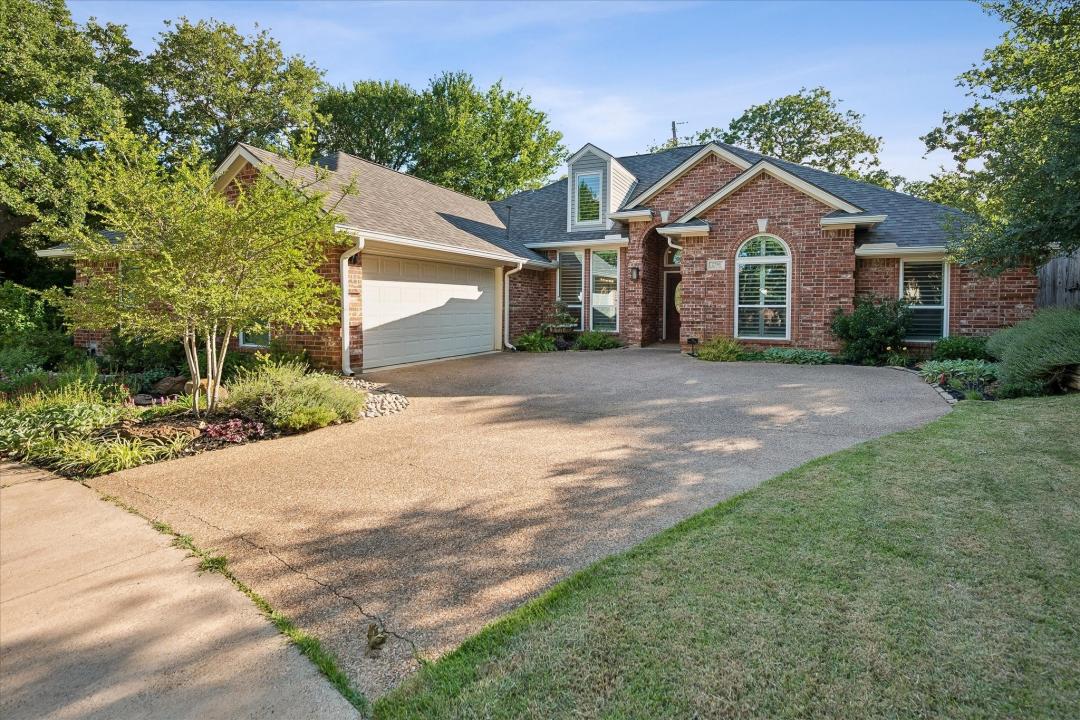 2701 Hidden Lake Drive, Grapevine, Texas 76051, États-Unis