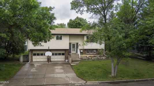 212 10th Street, Beulah, 北达科他州 58523, 美国