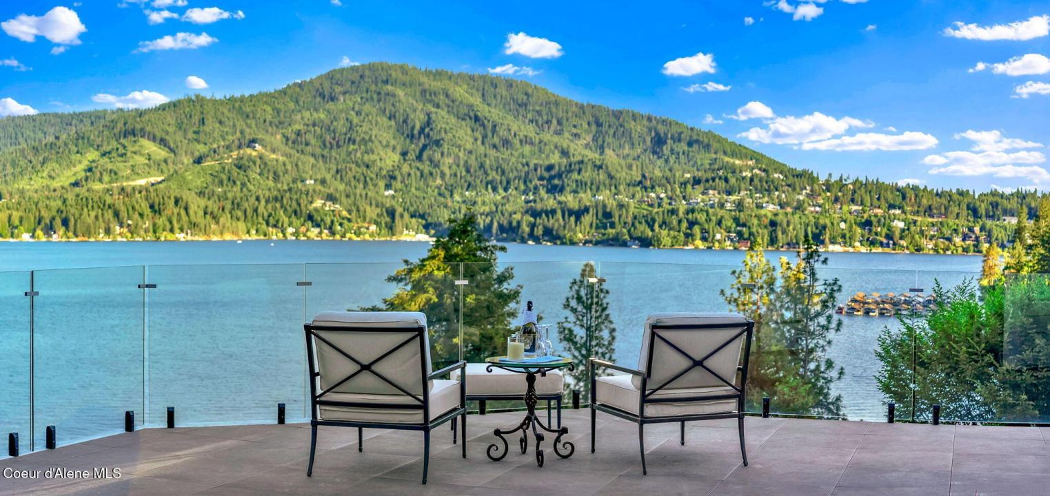 10536 N Lakeview DR, Hayden Lake, Idaho 83835, États-Unis