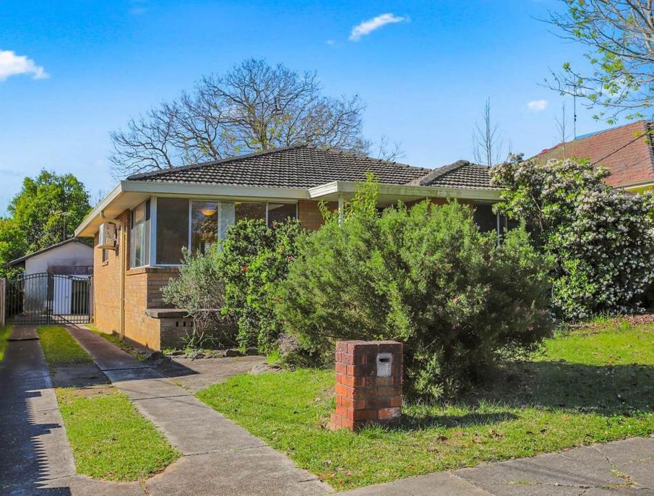 27 Hudson Street, Wentworthville, NSW 2145, Australia