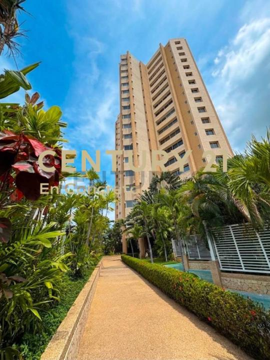 72 Edificio La Llovizna, Maracaibo, Zulia 00001, Venzuela