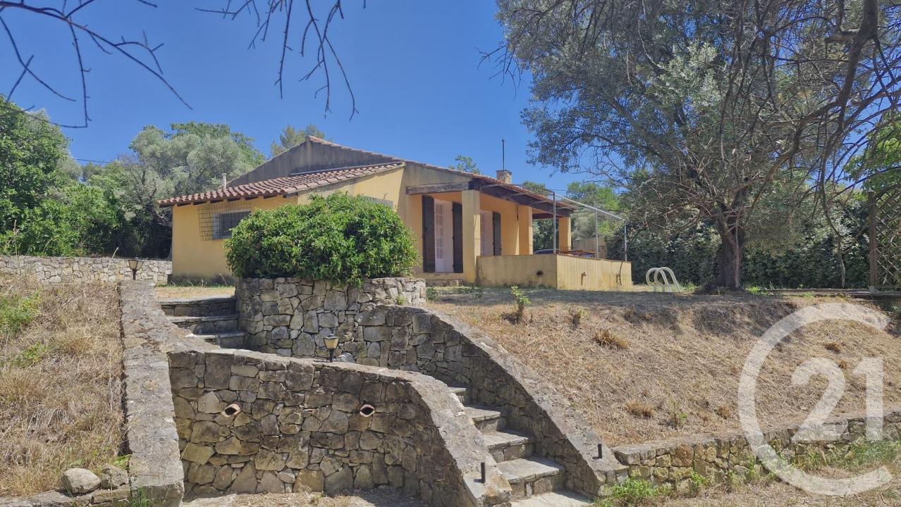 Le Beausset, Provence-Alpes-Côte D'Azur 83330, アキタン
