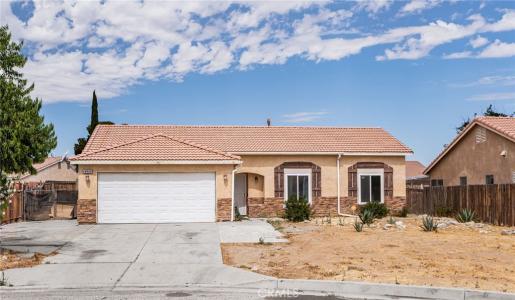 14626 Kelly, Adelanto, California 92301, Stati Uniti