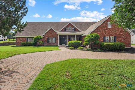 3421 Chisholm Trail, Salado, Texas 76571, USA