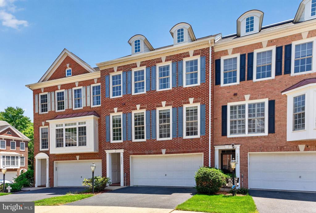 12003 Mill Rock Drive, Fairfax, Virginie 22030, États-Unis