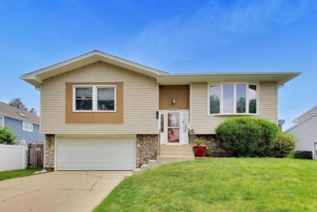 650 Nassau Dr, Roselle, Illinois 60172, USA