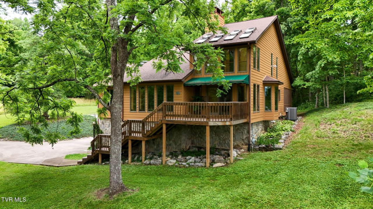 299 South Rufe Taylor Road, Greeneville, Tennessee 37745, USA