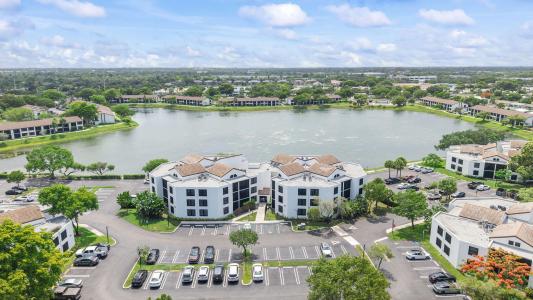 212 Lake Pointe Drive Unit# 302, Oakland Park, Florida 33309, USA