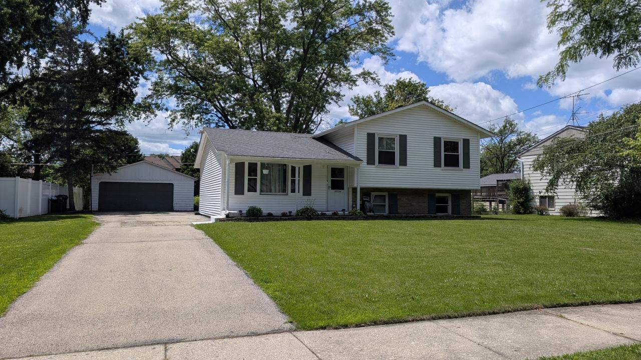 5S334 Stewart Drive, Naperville, Illinois 60563, Estados Unidos